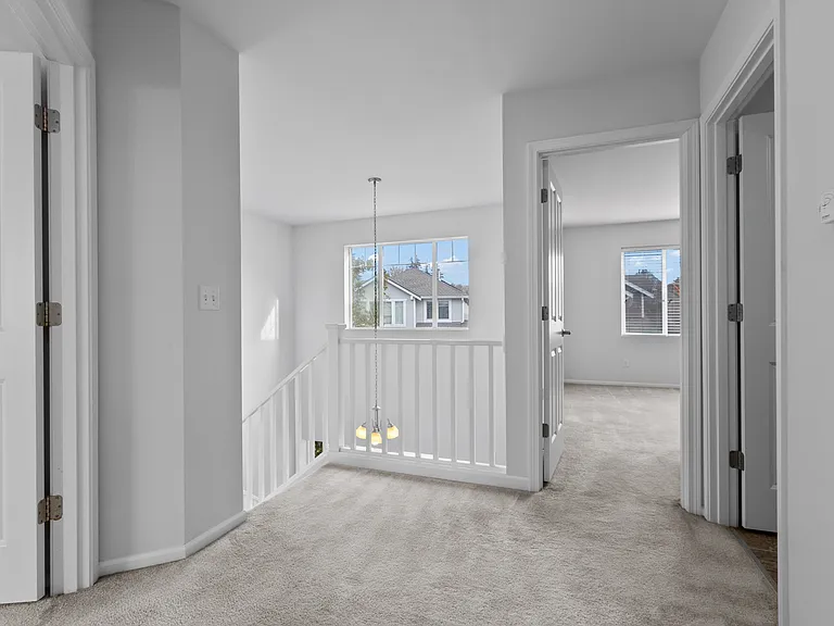 2410 88th Dr NE — Photo 12