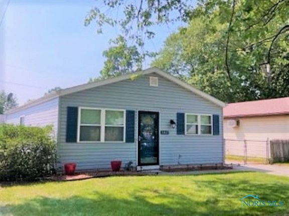3rd image of 5417 Grey Dr