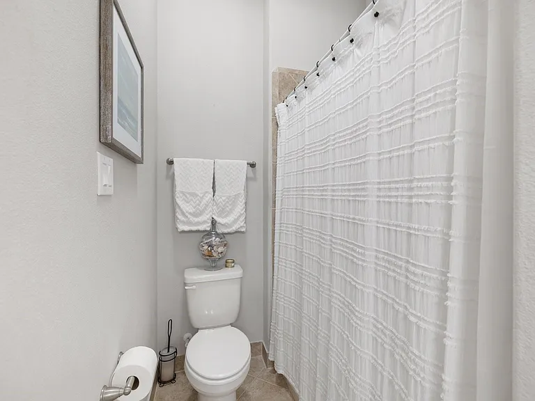 19 Cohasset Pl — Photo 32