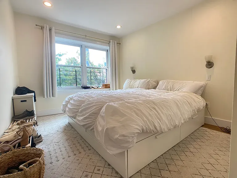 284 Carlton Ave #3 — Photo 8