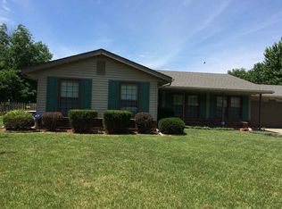 6615 Rockingham Dr, Fort Wayne, IN 46835