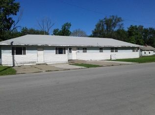 613 N 3rd St, Leavenworth, KS 66048