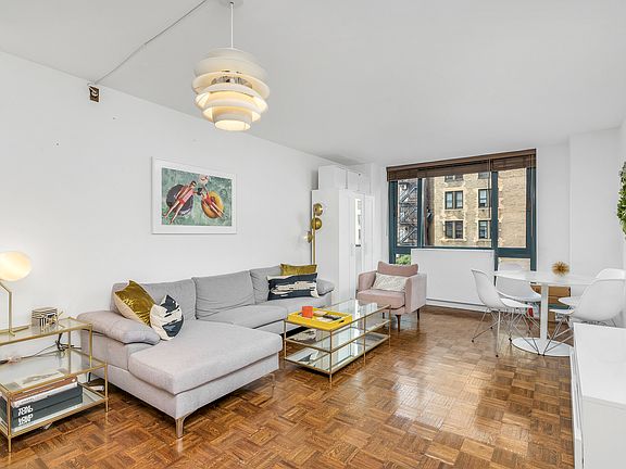 4th image of 1 Irving Pl APT G7f