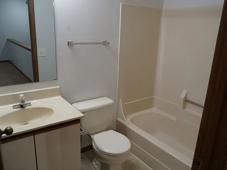 Orchard Village Apartments — Photo 238