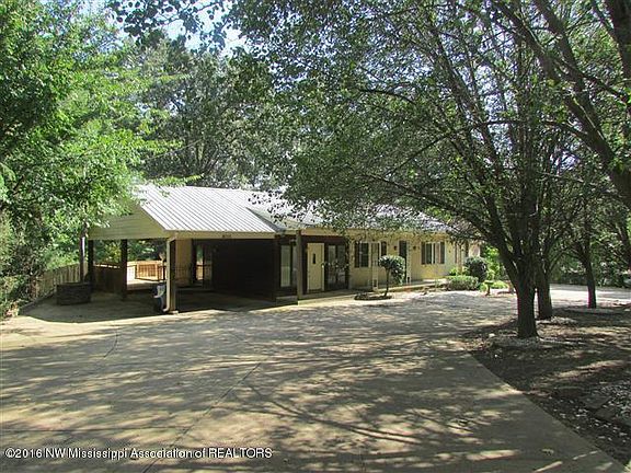 2nd image of 8015 Shahkoka Dr