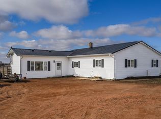 811 County Road 17, Beulah, ND 58523