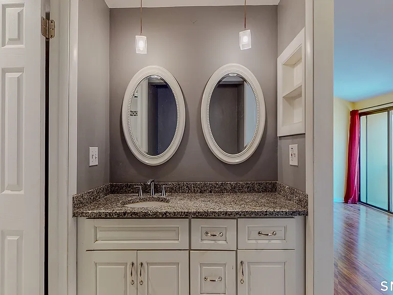 54 Clubhouse Dr #54 — Photo 13