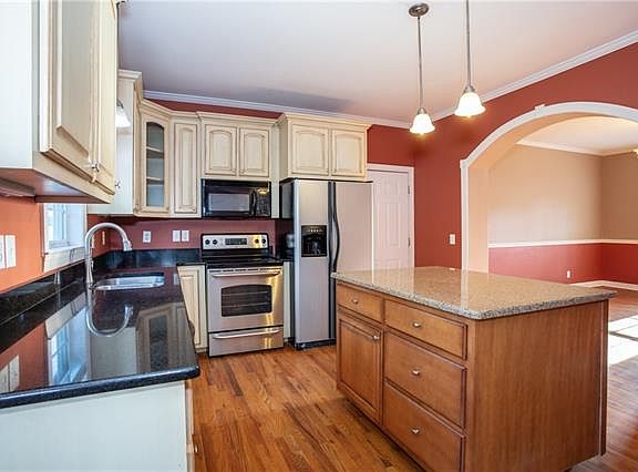 2nd image of 5363 Stonegate Farm Dr