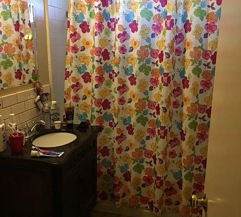 4th image of 647 Colby Cir APT A