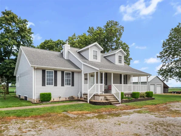 519 Highline Rd, Trenton, IL 62293