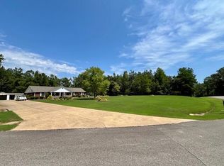 219 Pearl Daniel Dr, Booneville, MS 38829
