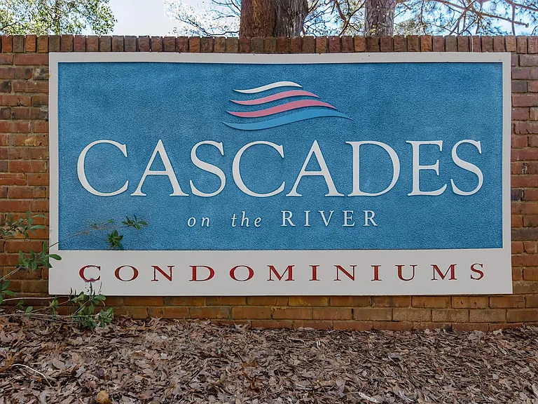 Cascades on the River — Photo 18