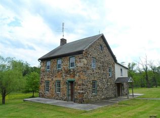 5254 Oxford Rd, Gardners, PA 17324