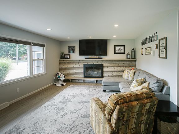 4th image of 5104 Windyridge Dr