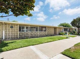 1381 Golden Rain Rd APT 21I, Seal Beach, CA 90740