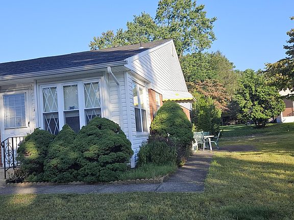 2nd image of 18 Hancock Drive #B