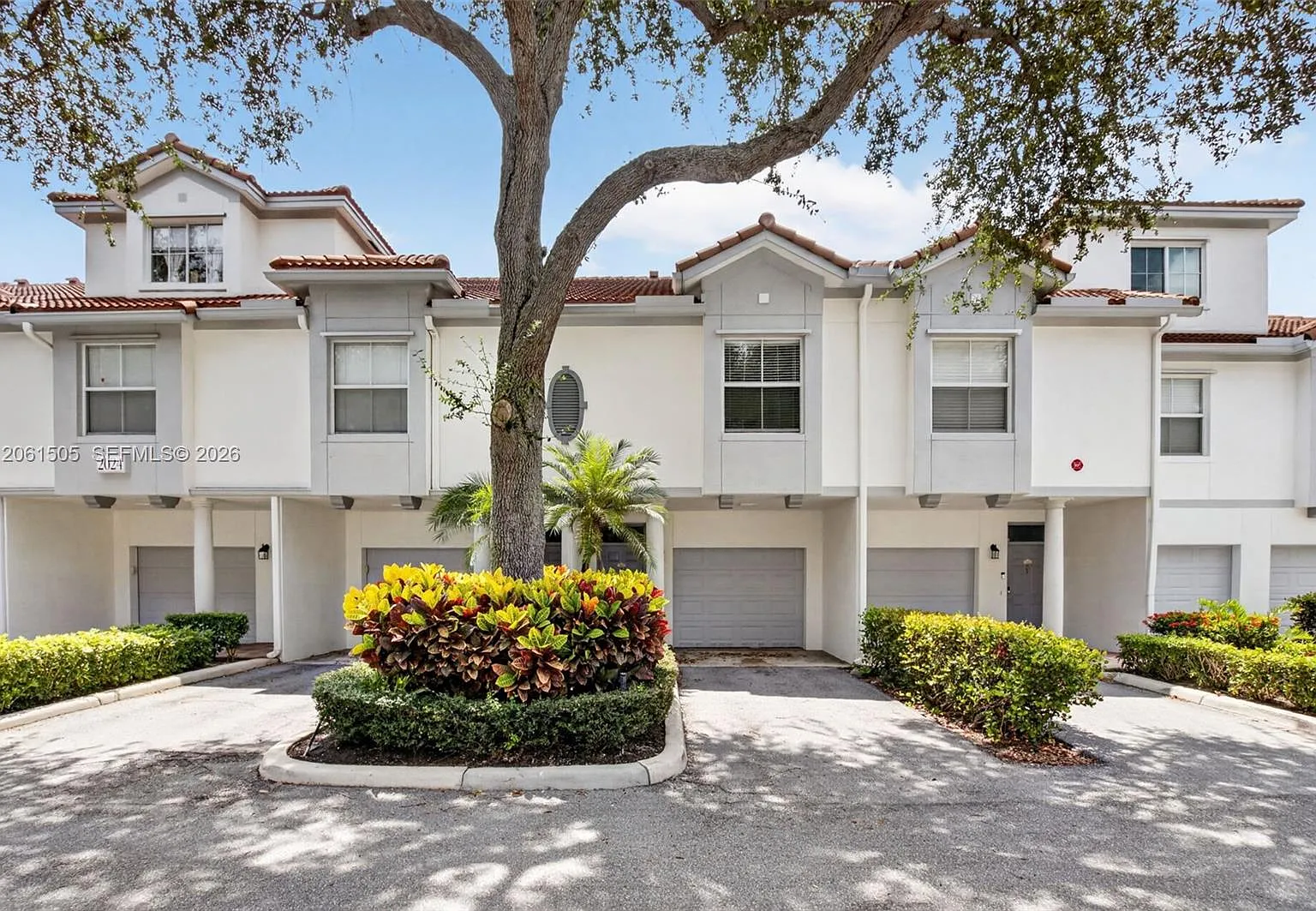 Tierra Verde At Delray Be — Photo 1