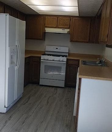 4th image of 114 Corbins Mill Dr