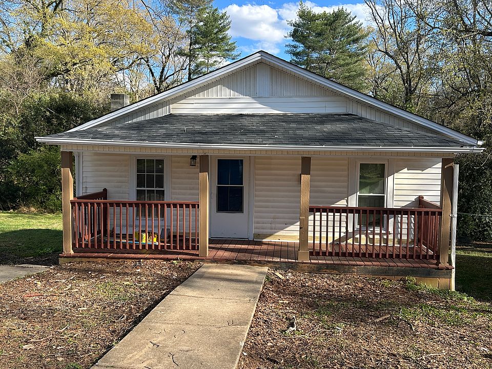 1st image of 416 Oakland Dr