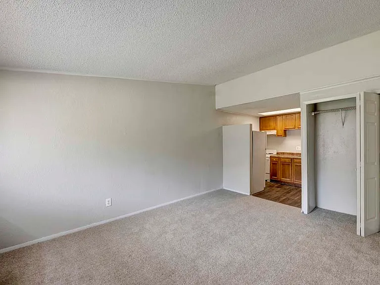 Pelican Pointe — Photo 4