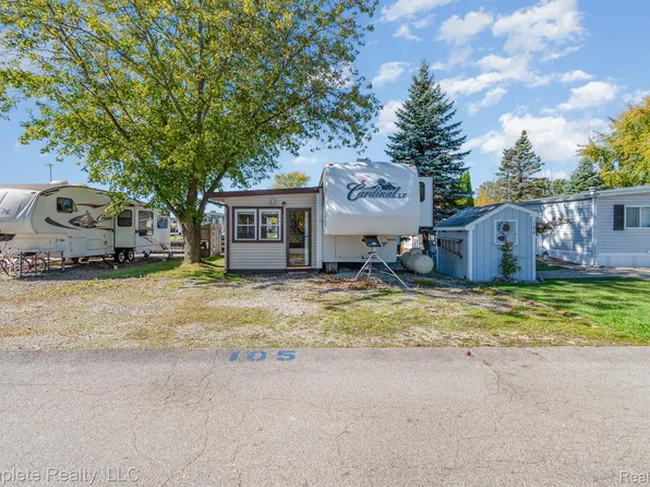 831 S Main St #105, Au Gres, MI 48703