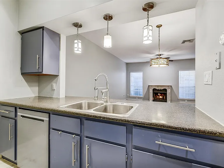 4001 Tanglewilde St #1402 — Photo 11