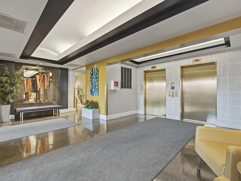 300 W 11th Ave #6J — Photo 23