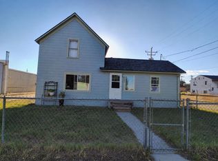 301 S 2nd St, Worland, WY 82401
