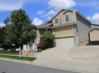 11751 S Stone Valley Way, Sandy, UT 84094