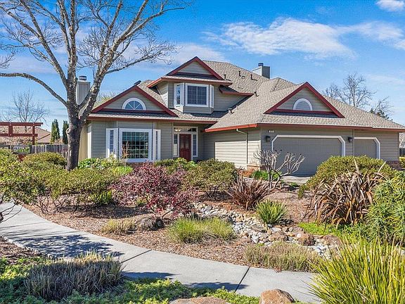 5th image of 2573 Greenvale Lane