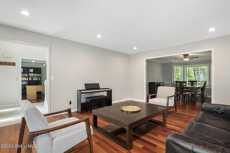 3rd image of 22 Orchard Park Drive