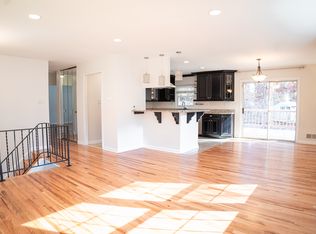 13227 Sturbridge Rd, Woodbridge, VA 22192