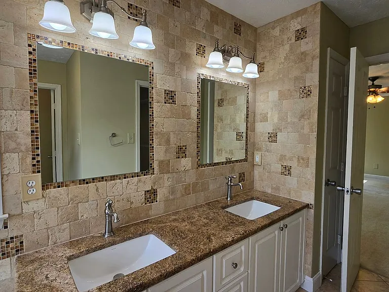 4488 Penhurst Ct — Photo 31