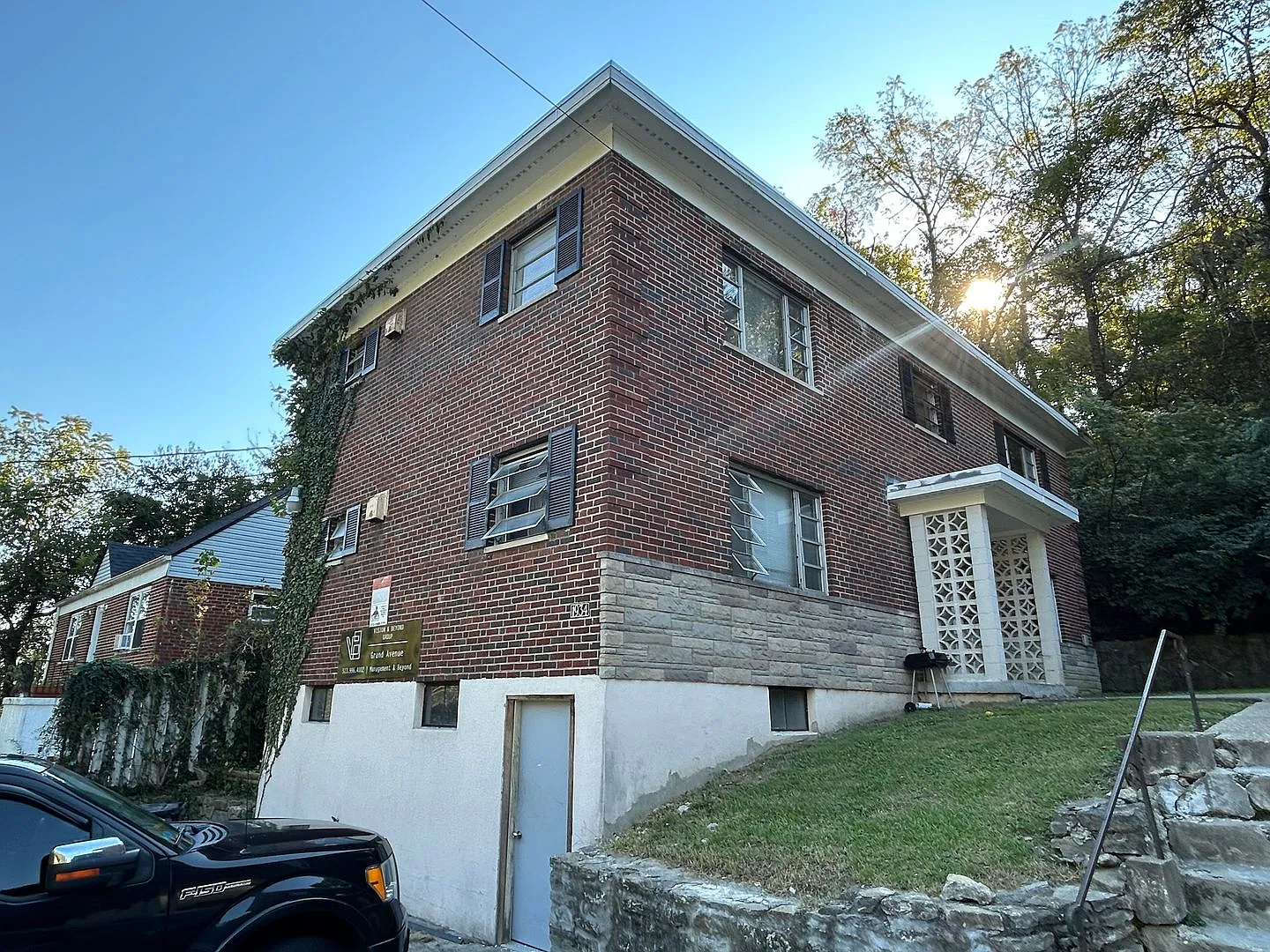 1934 Grand — Photo 1