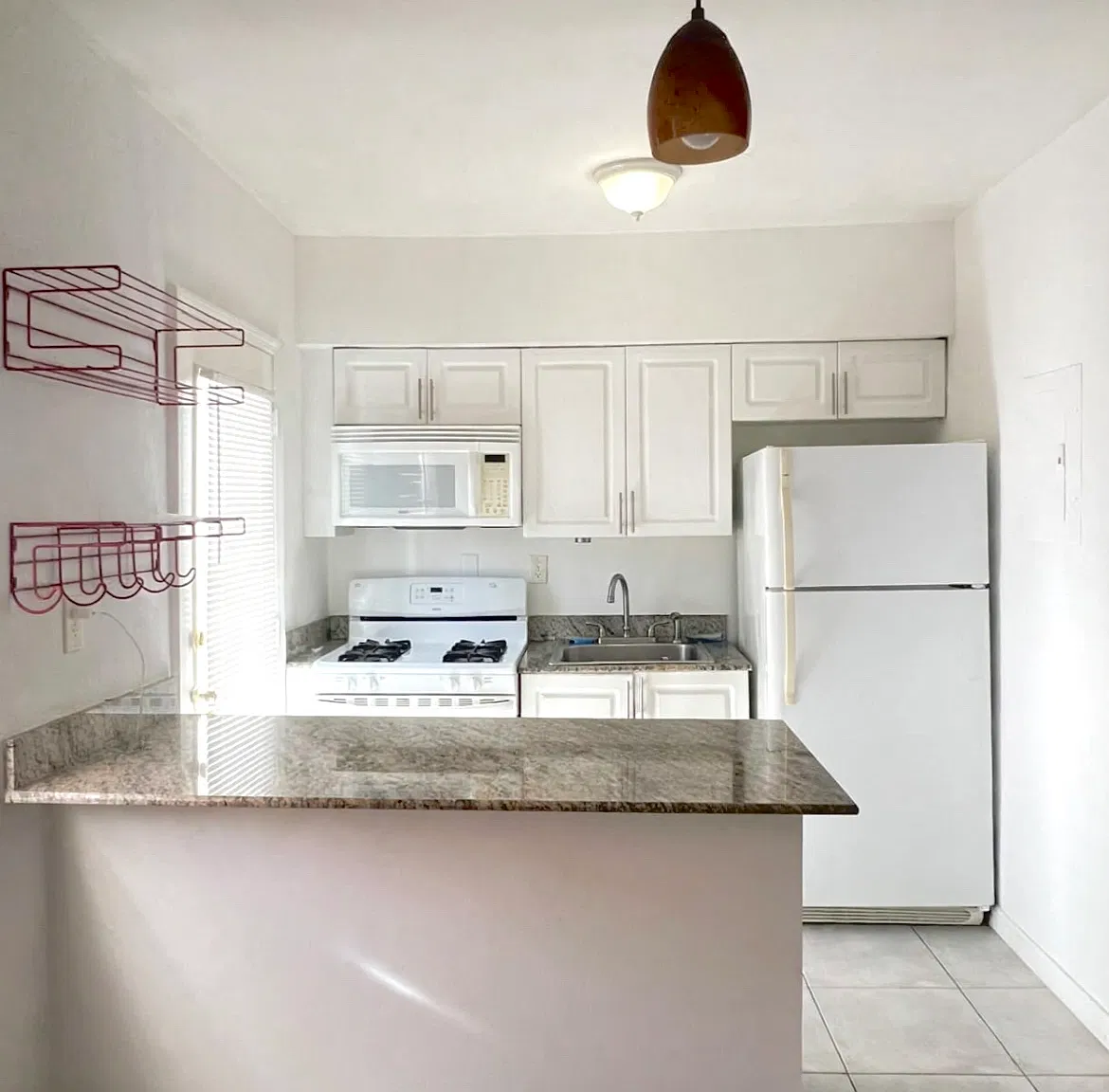 Bay Dr, Miami Beach — Photo 1