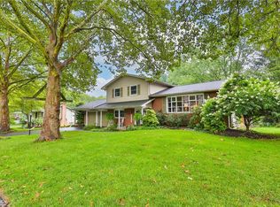 18 Applewood Dr, Easton, PA 18045