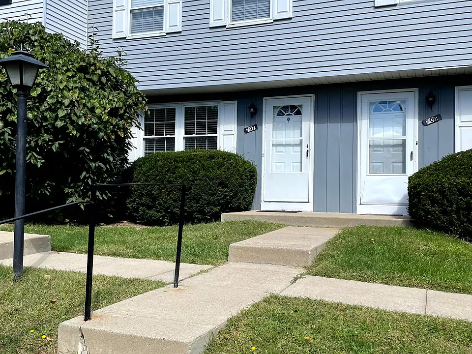 707 Countryside Dr