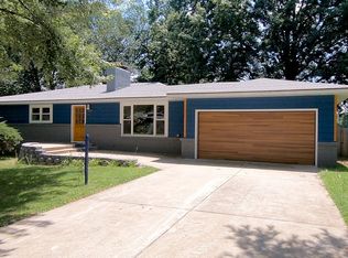 2214 E Barataria St, Springfield, MO 65804