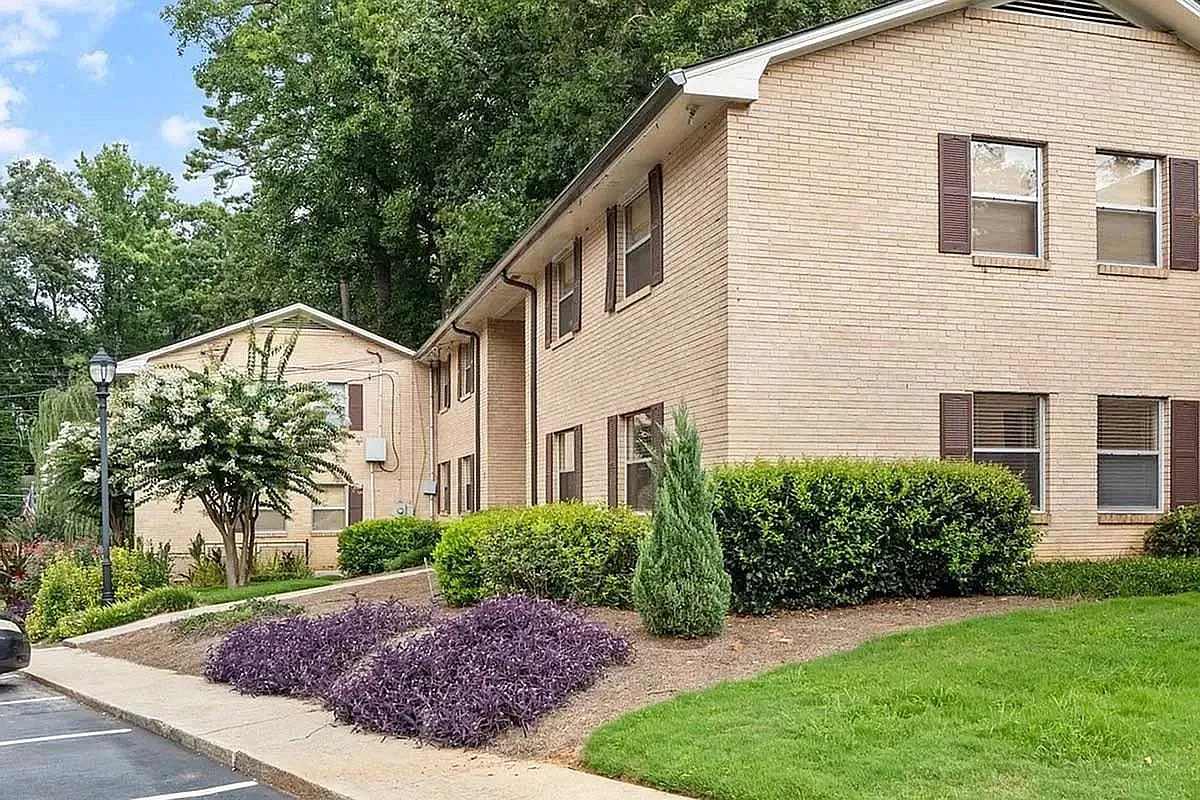 Amberidge Apartments — Photo 3