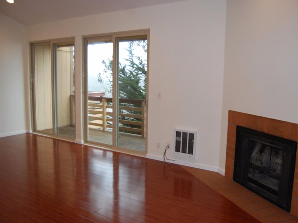 1st image of 306 Philip Dr