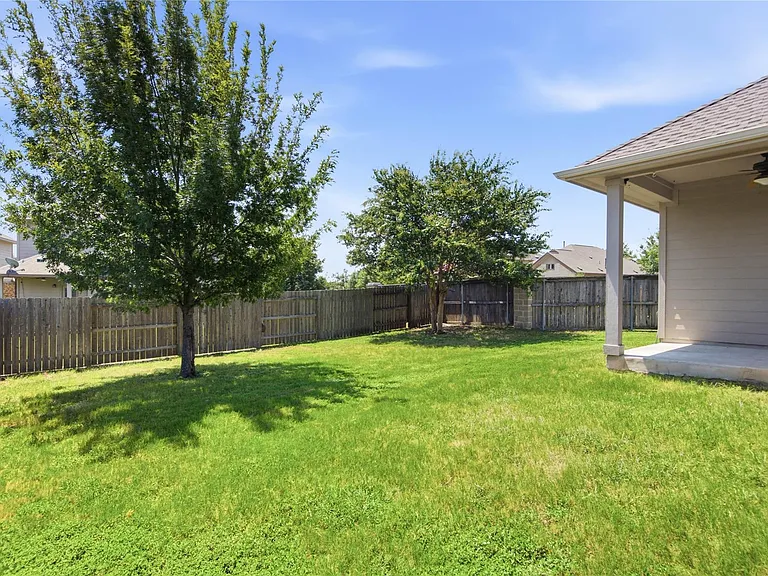 2601 Rough Berry Rd — Photo 31