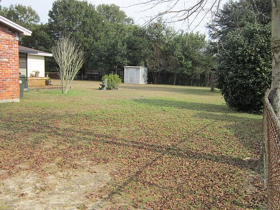 5th image of 3016 Christine St