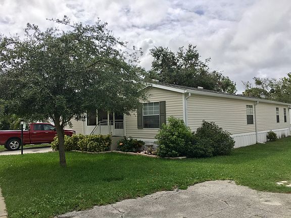 3rd image of 351 Kumquat Ln