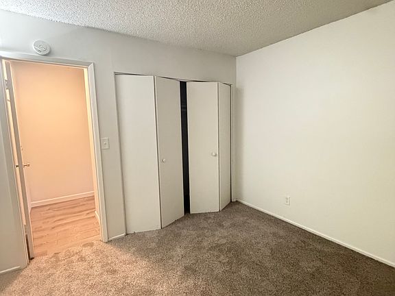 5th image of 1000 Cliff Dr #126