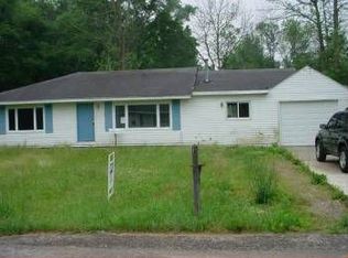 156 Roth St SE, Grand Rapids, MI 49548