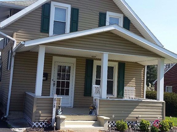 2nd image of 818 W Main St