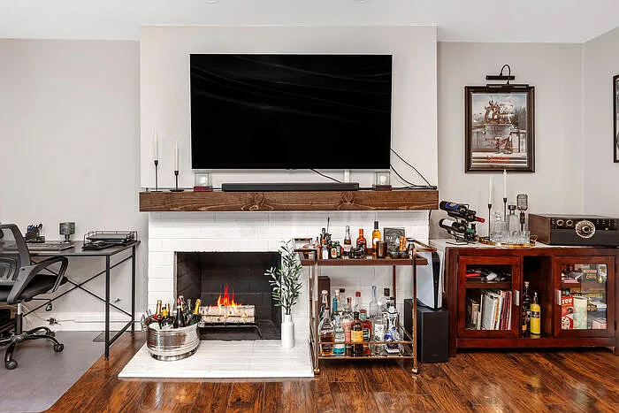 6821 Alvarado Rd #11 — Photo 9