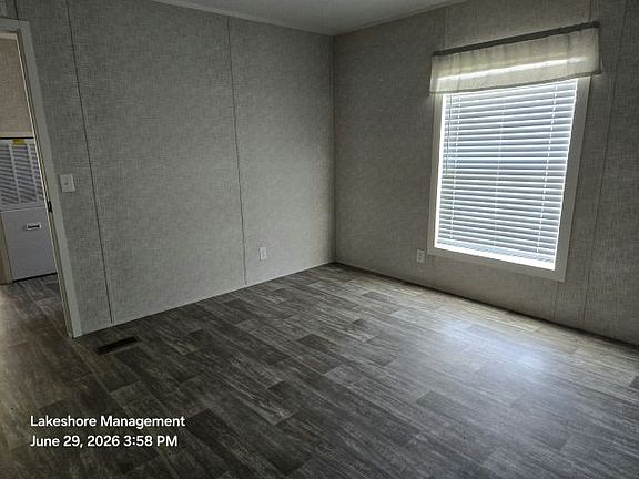 5th image of 134 Lone Pine Dr #134D