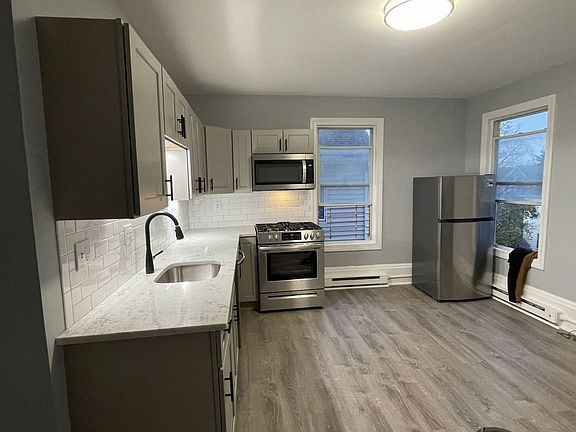 2nd image of 72 Bloomingdale St Unit 5F