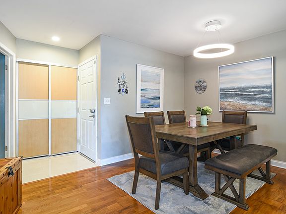 4th image of 855 Weidner Ct S #1A